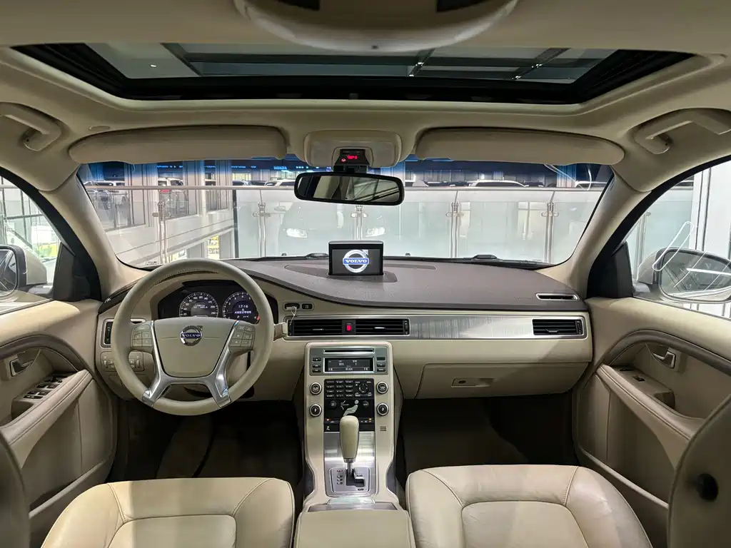 Volvo S80L — миниатюра 6