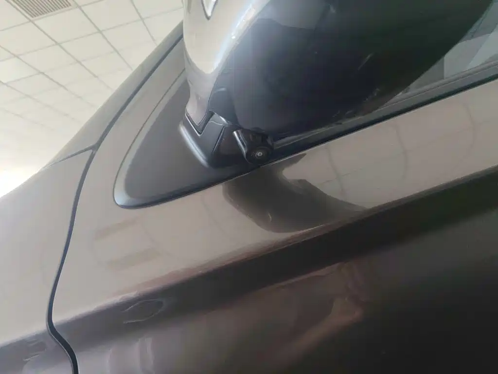 Mitsubishi Outlander — миниатюра 12