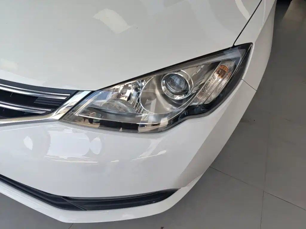 Roewe 360 — миниатюра 24