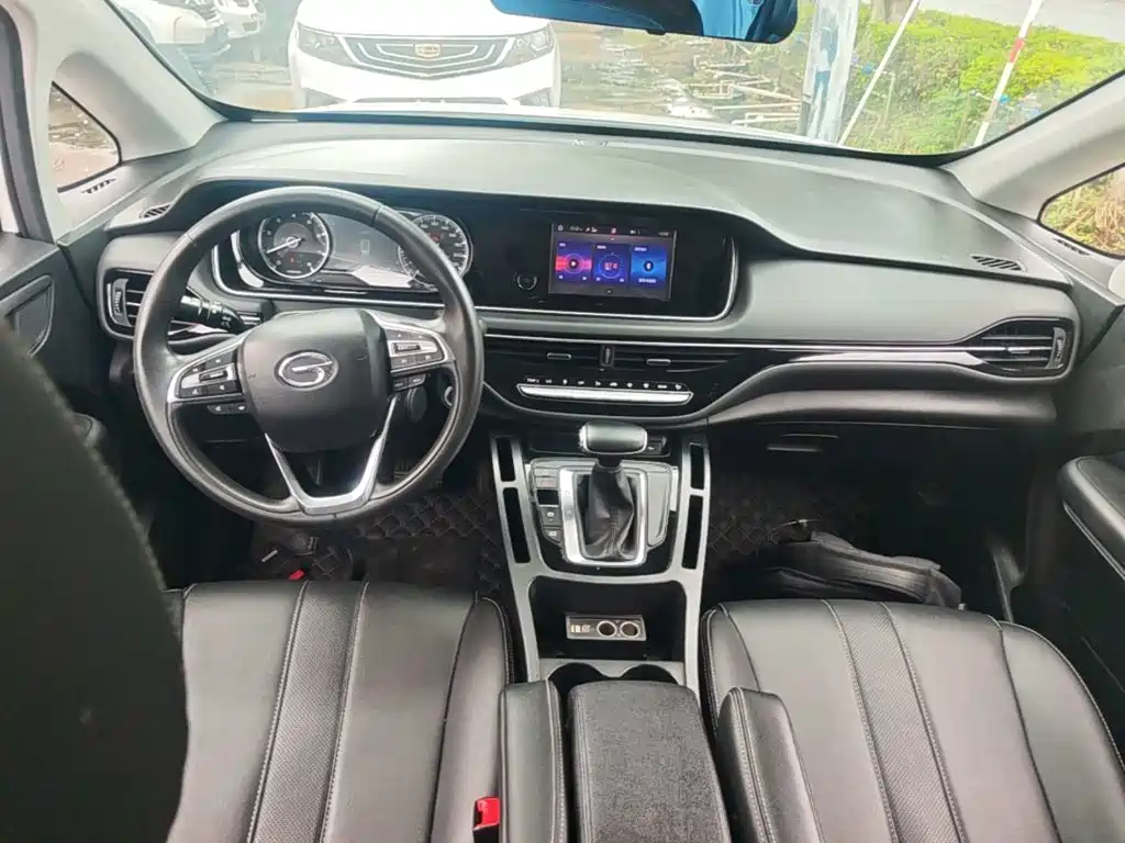 GAC Motor Trumpchi M6 — миниатюра 10