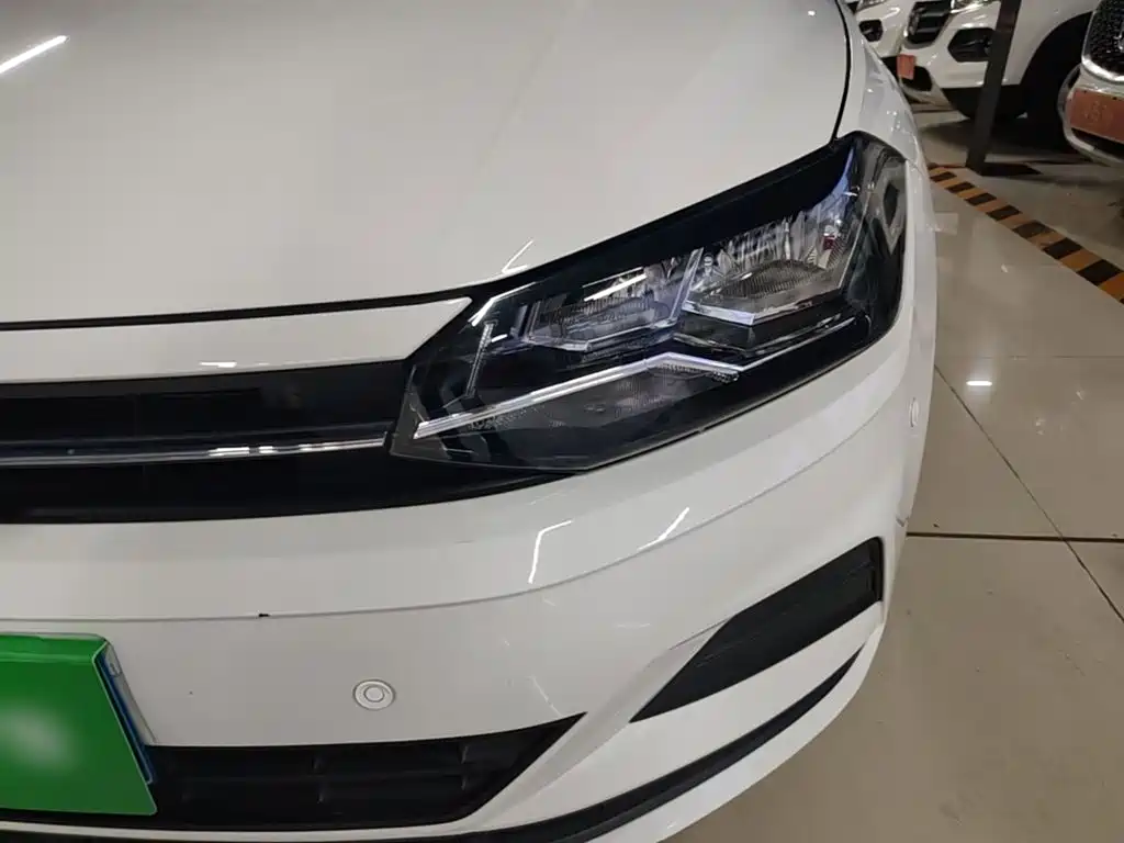 Volkswagen Polo — миниатюра 24