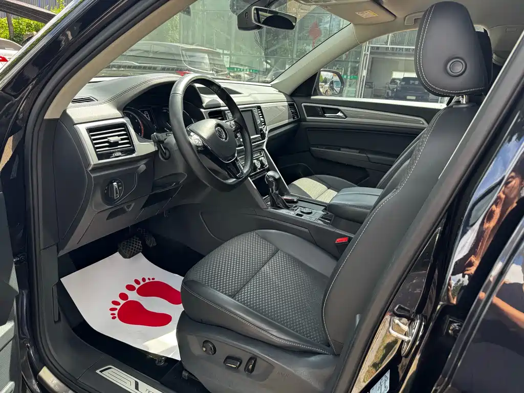 Volkswagen Teramont — миниатюра 7