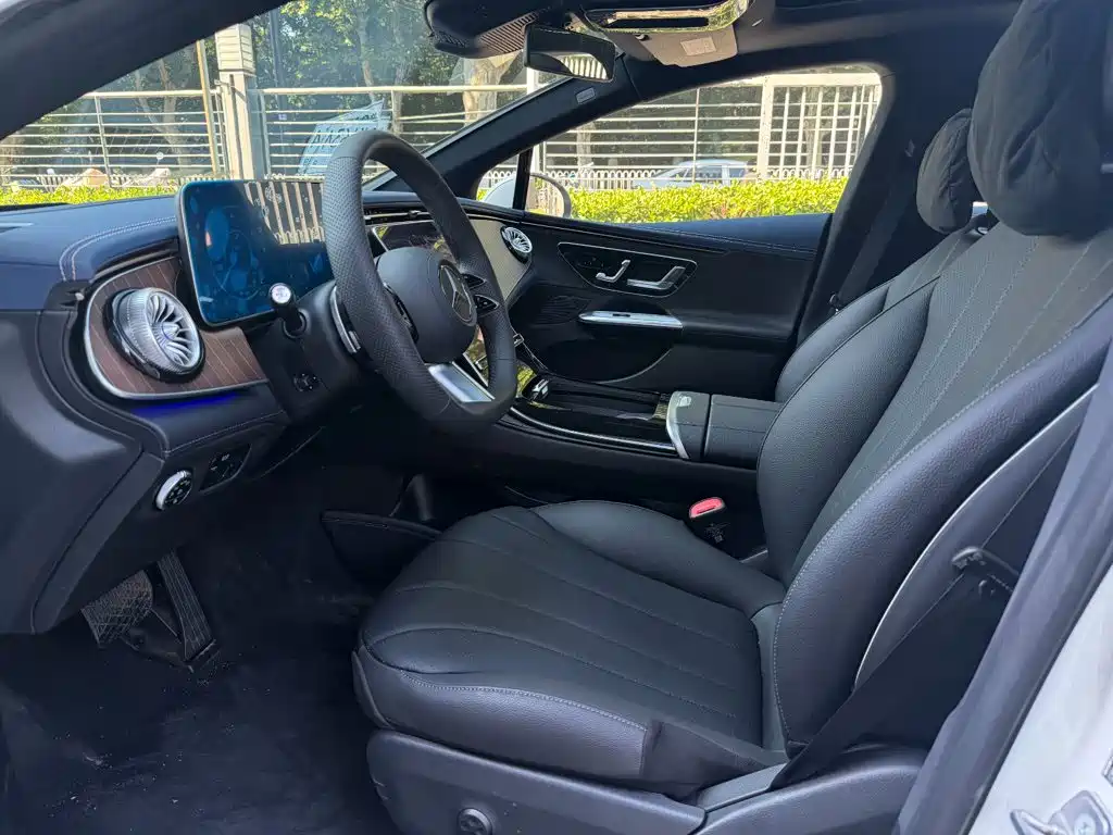 Mercedes-Benz EQE — миниатюра 8