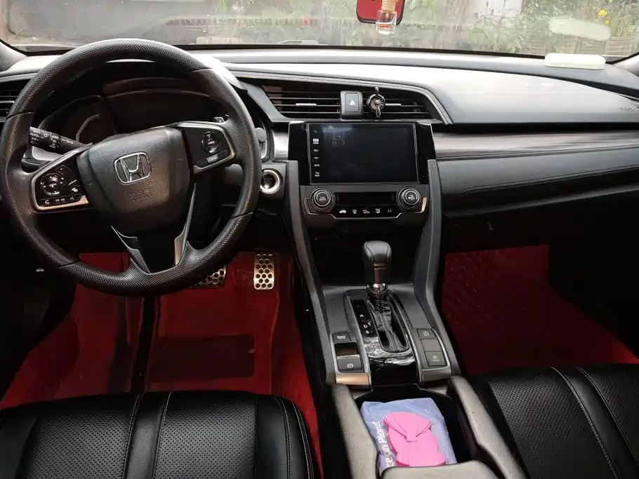 Honda Civic — миниатюра 12