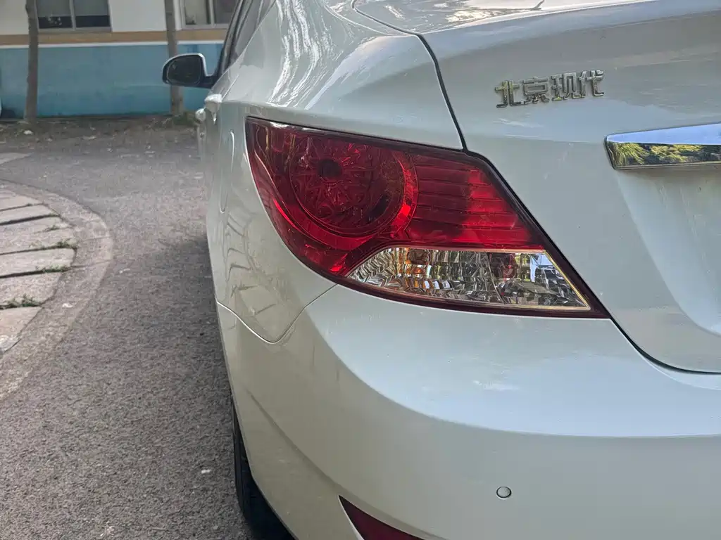 Hyundai Verna Sedan 1.4L Auto Fashion Type GT, фото 10