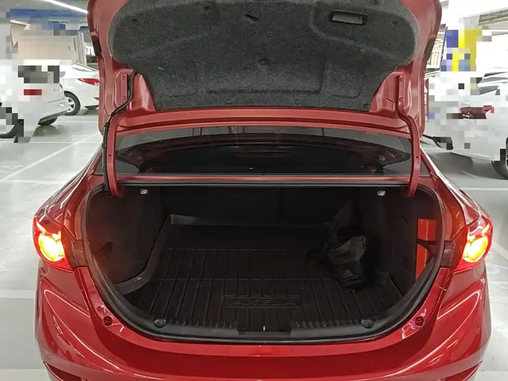 Mazda 3 Axela — миниатюра 19