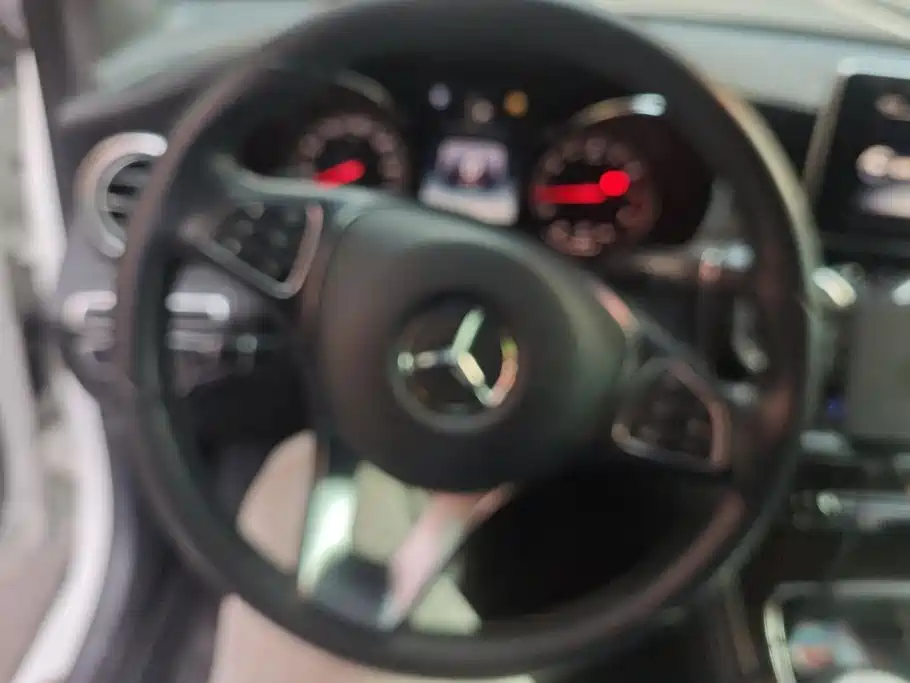 Mercedes-Benz GLC — миниатюра 15