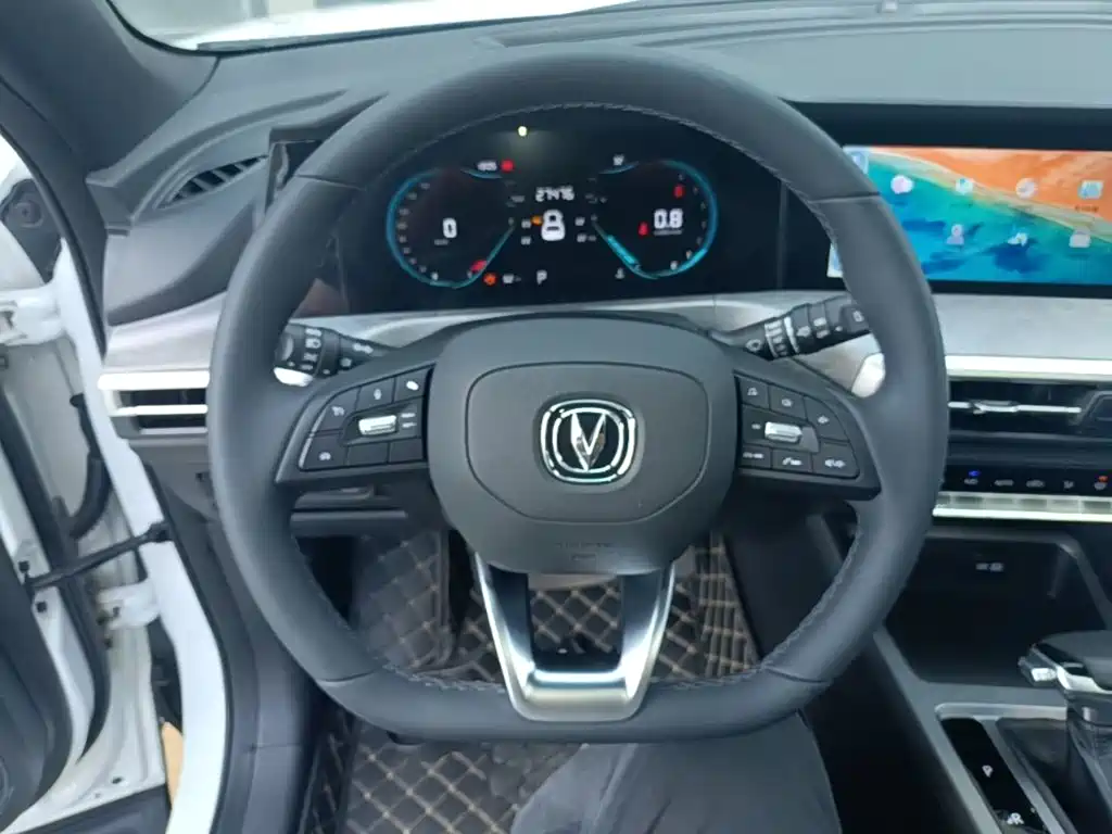 Changan CS35PLUS — миниатюра 11