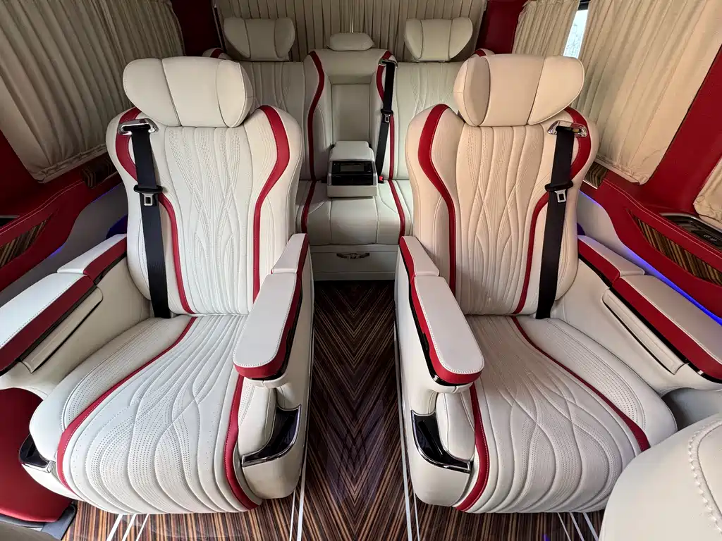 Toyota HiAce — фотографии объявления, Фото 16