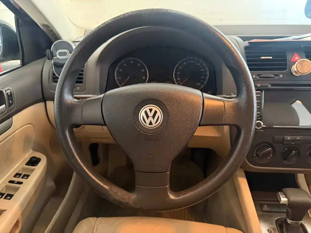 Volkswagen Sagitar — миниатюра 15