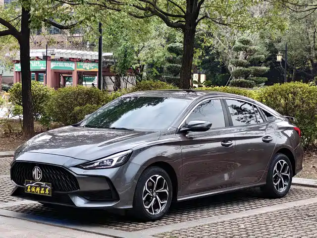 2021 MG 5