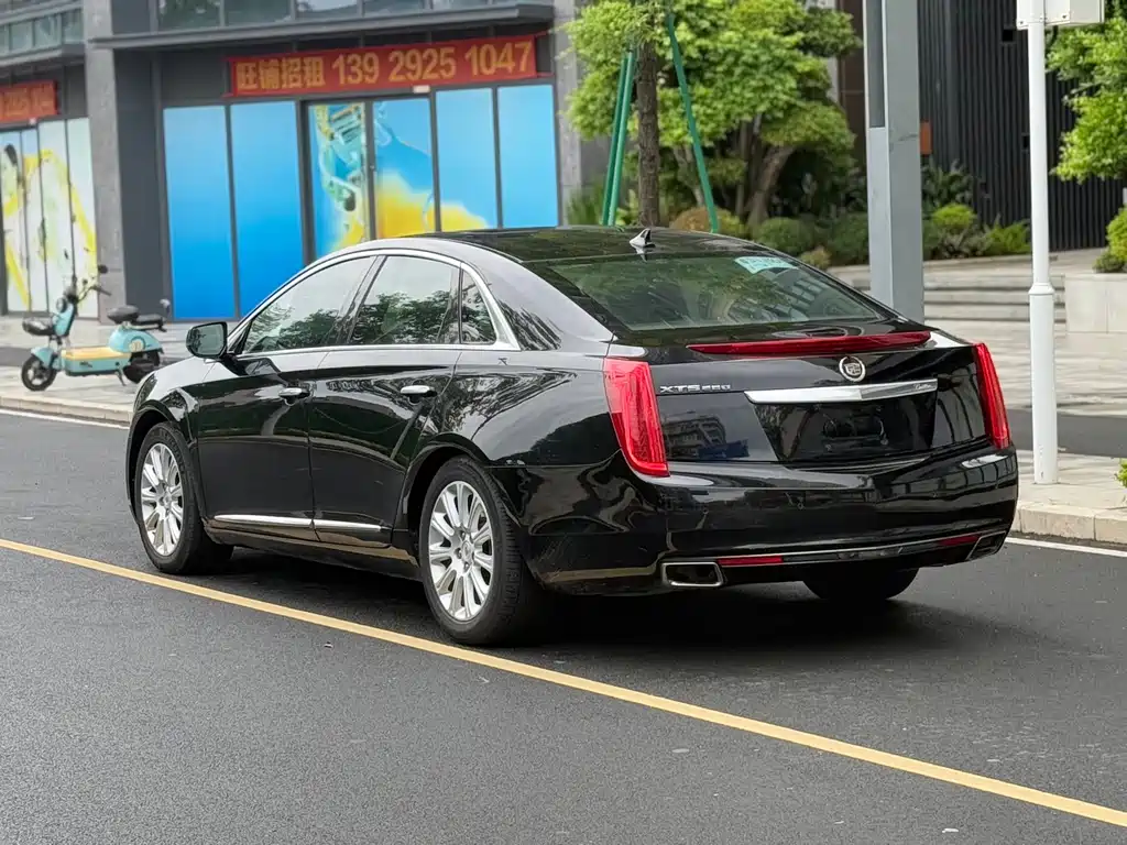 Cadillac XTS — миниатюра 6