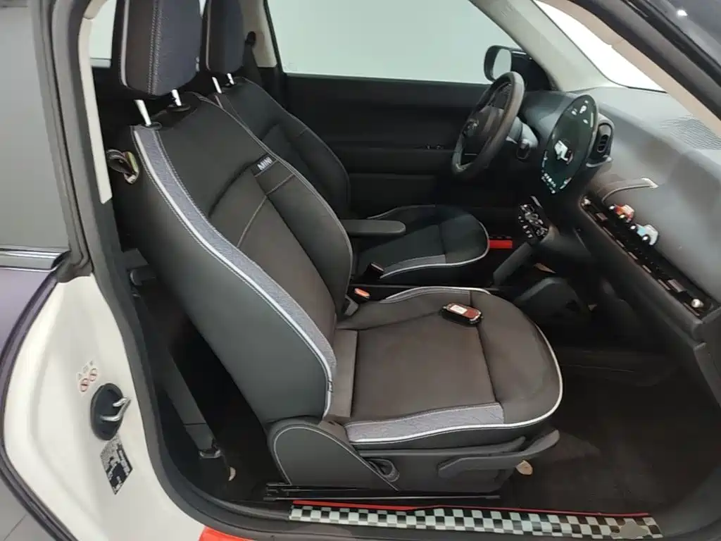 MINI MINI COOPER EV — миниатюра 25