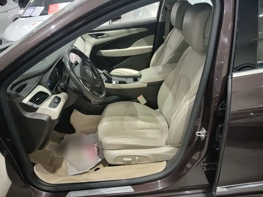 Buick LaCrosse — миниатюра 15