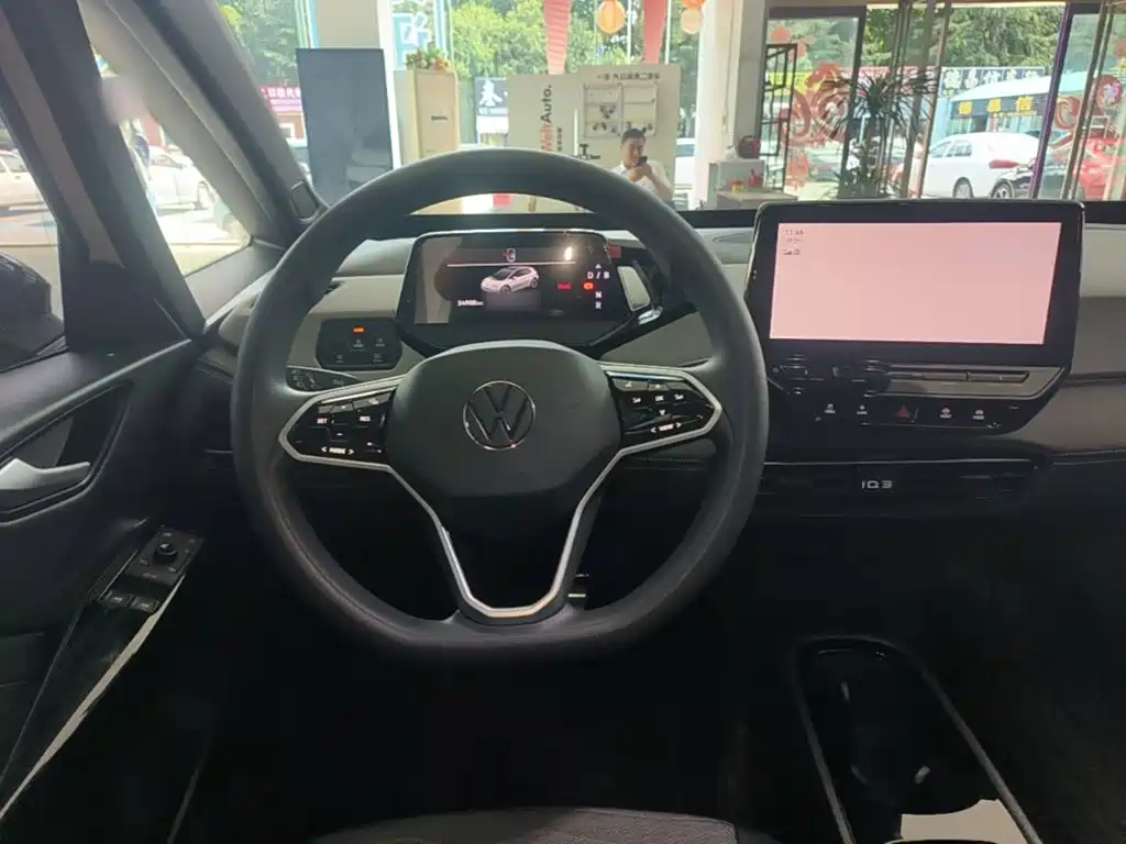 Volkswagen ID.3 — миниатюра 11