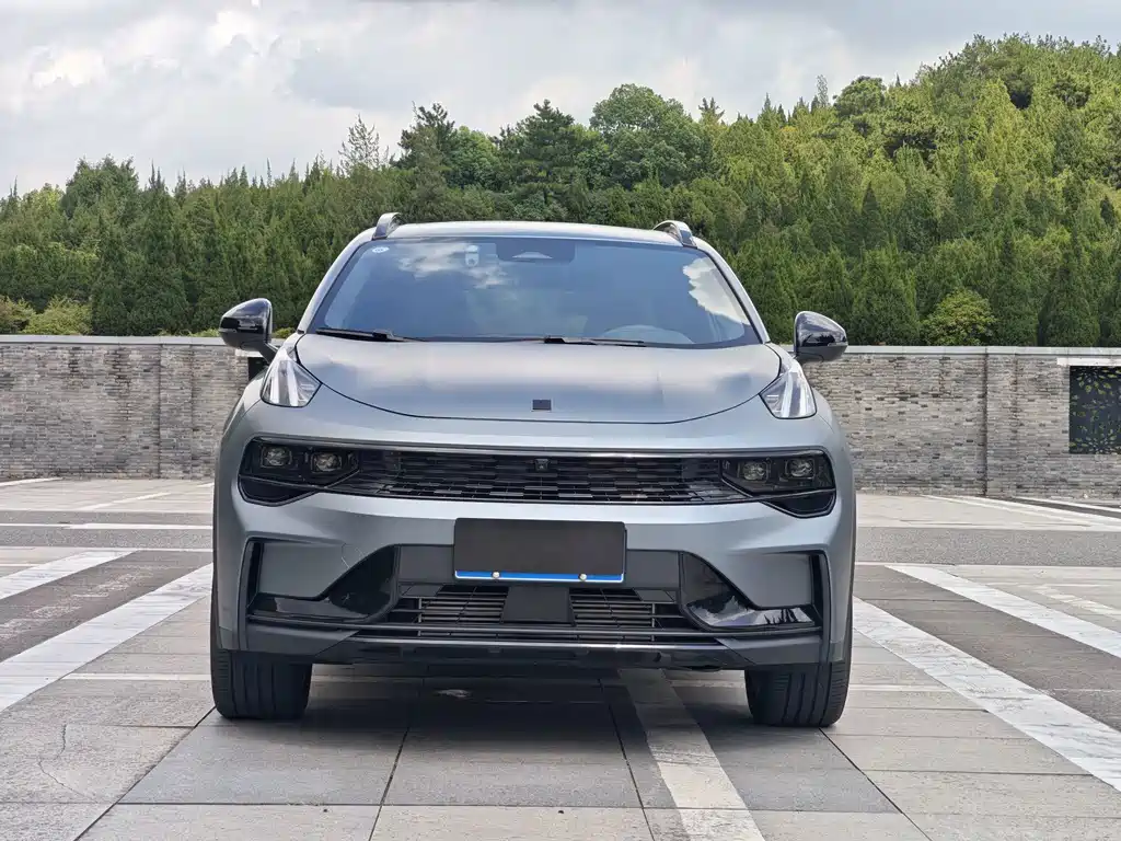 Lynk & Co 01 — миниатюра 2