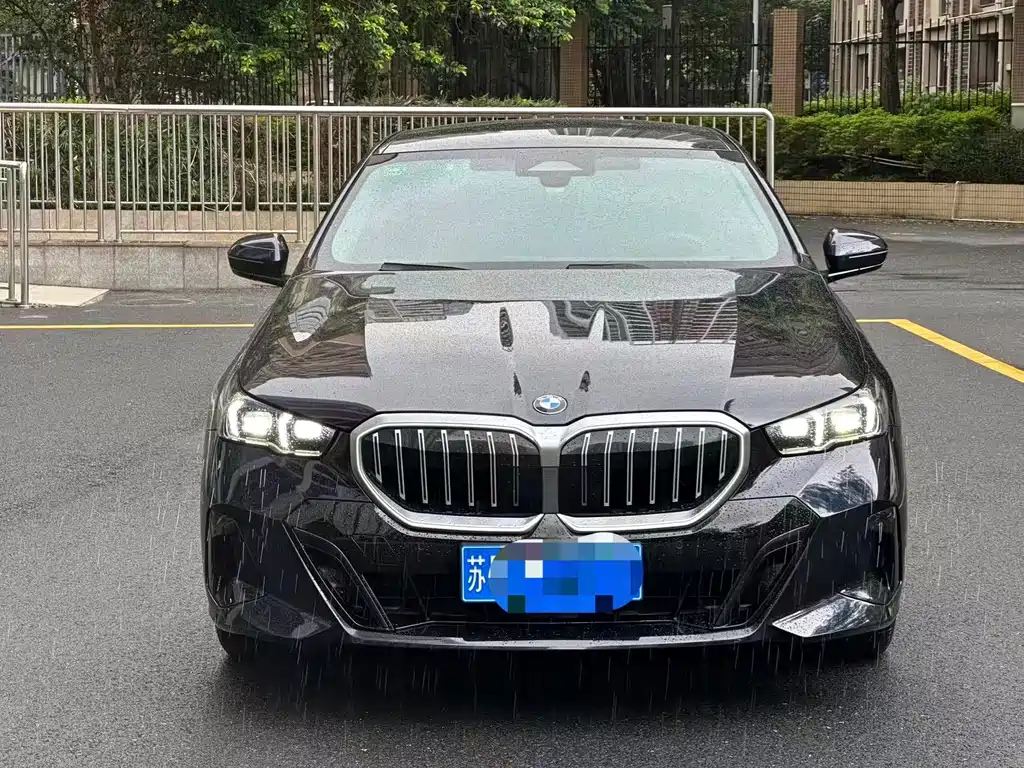 BMW 5 Series (Import)