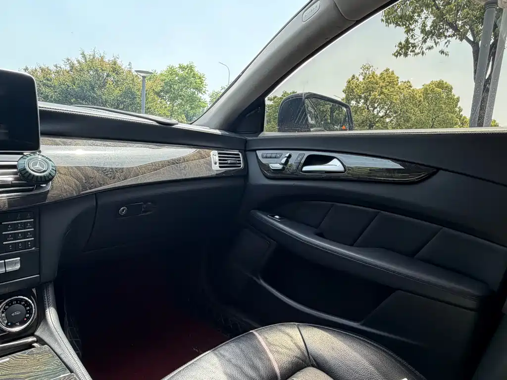 Mercedes-Benz CLS 2015 CLS 320