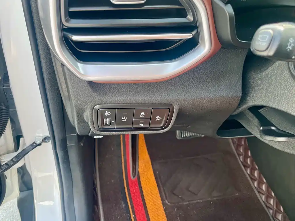 Kia Sportage - фото 9
