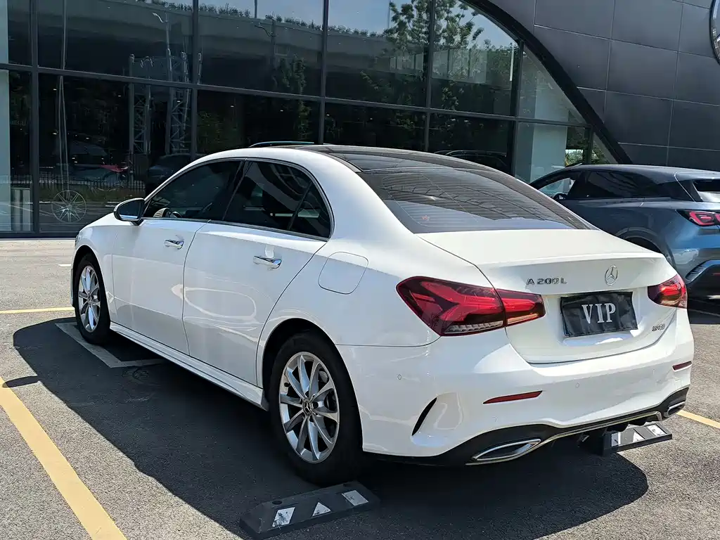 Mercedes-Benz A-Class A 2021 A 200 L Sport Fashion