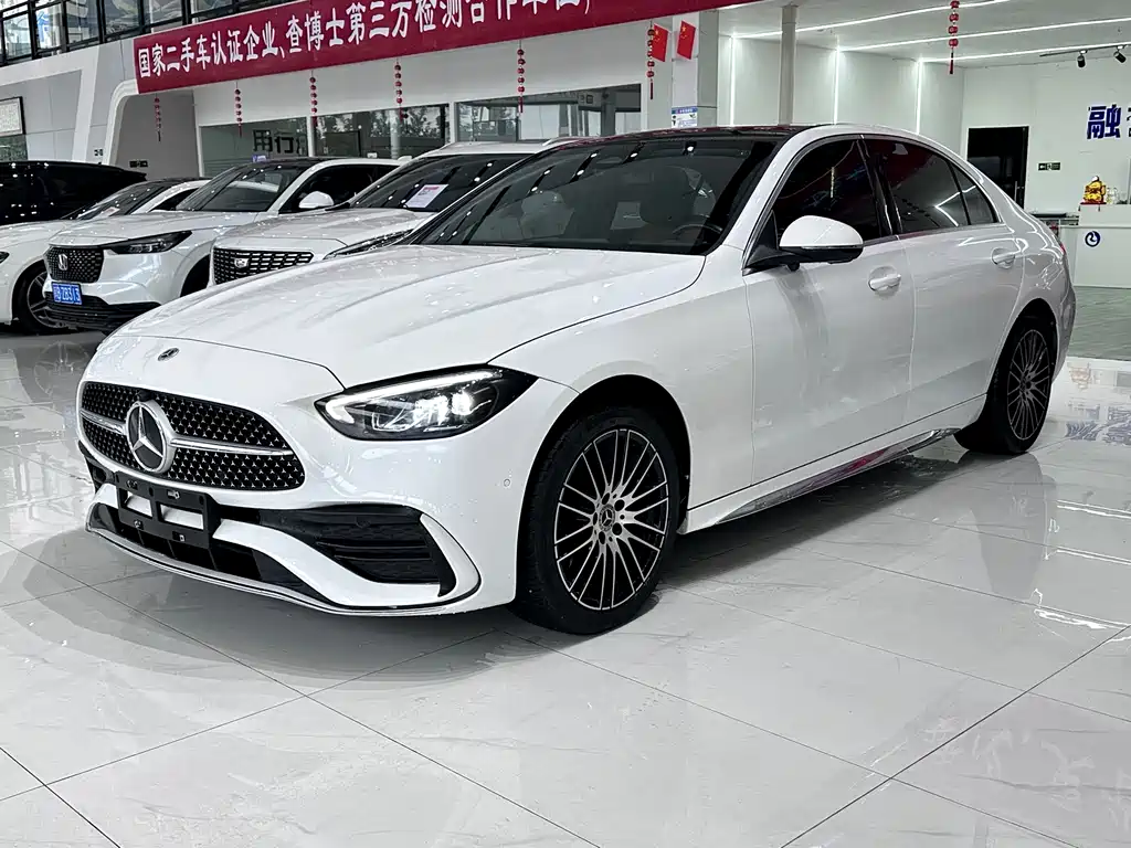 Mercedes-Benz C-Class 2022