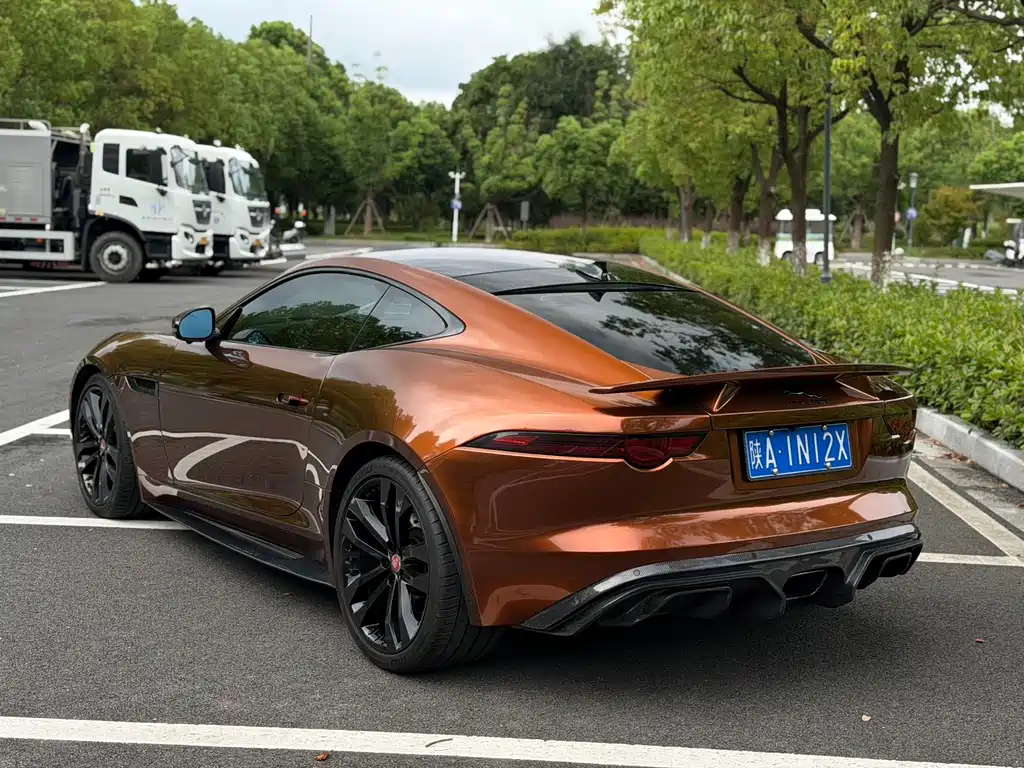 Jaguar F-TYPE — миниатюра 6