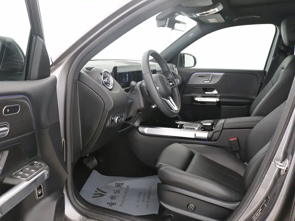 Mercedes-Benz GLB — миниатюра 4