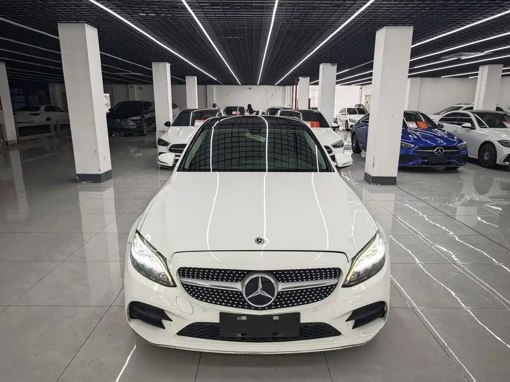 Mercedes-Benz C-Class 2018