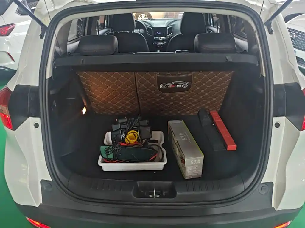 Changan CS15 — миниатюра 19