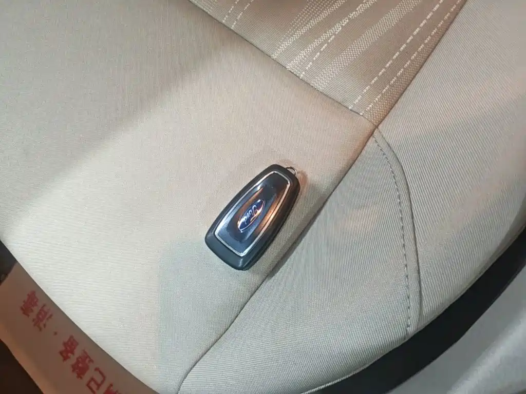 Ford Focus — миниатюра 9