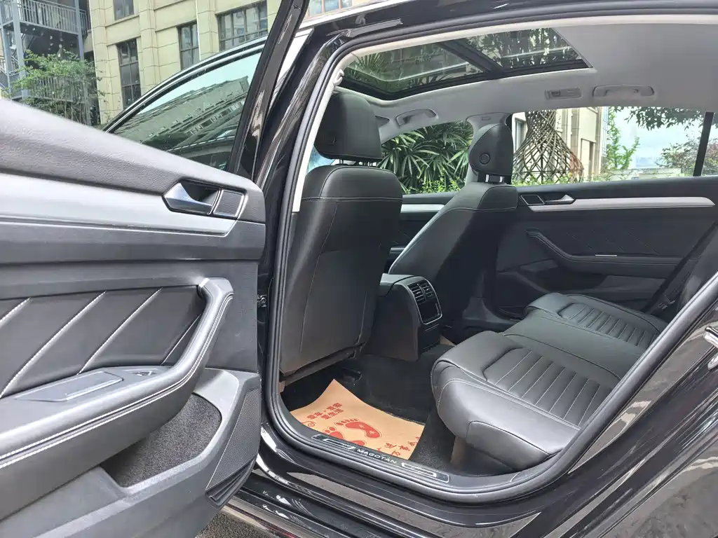 Volkswagen Magotan 2023 200 280TSI DSG Comfort