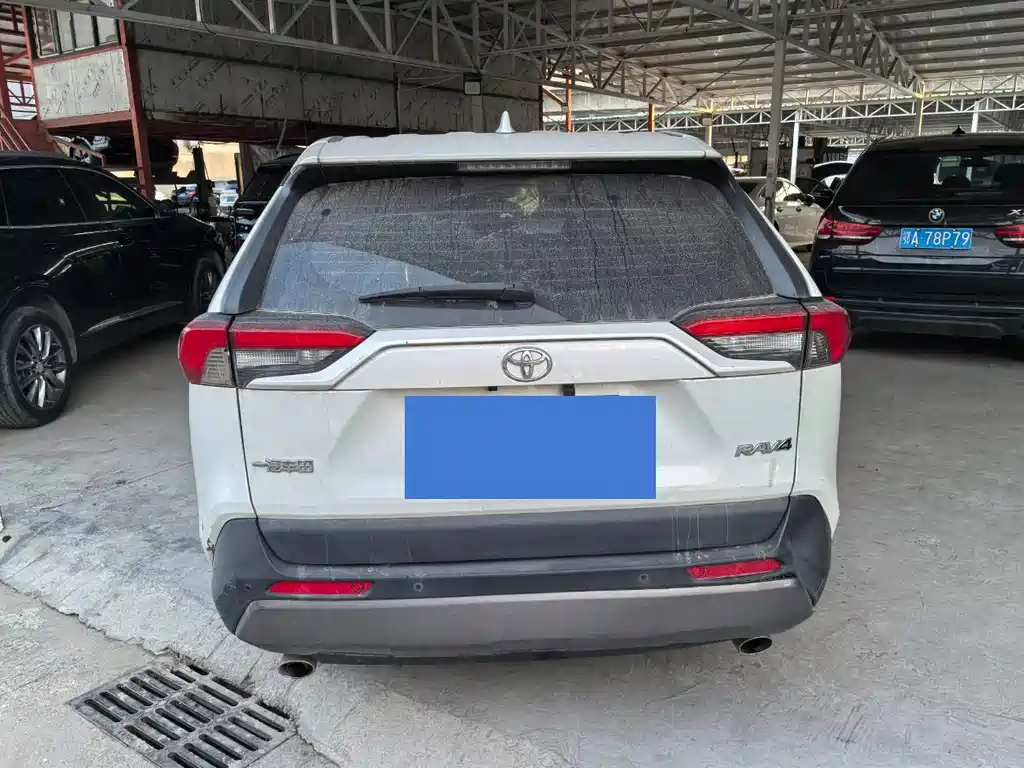 TOYOTA RAV4 RONGFANG