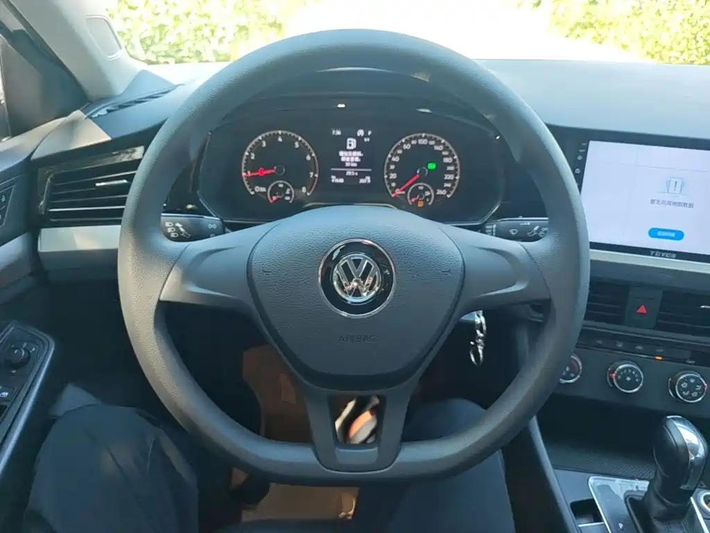 Volkswagen Bora — миниатюра 11