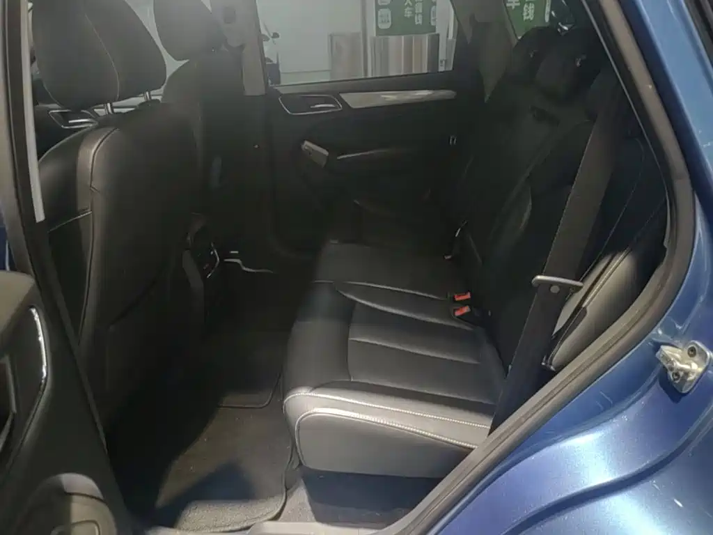 Roewe RX5 — миниатюра 20