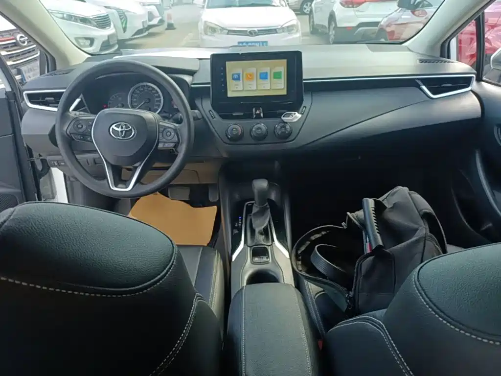 Toyota Corolla — миниатюра 10