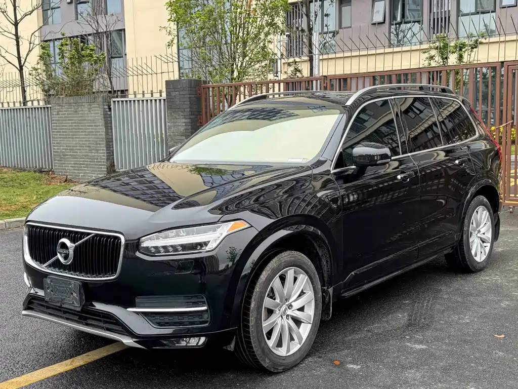 Volvo XC90 2016
