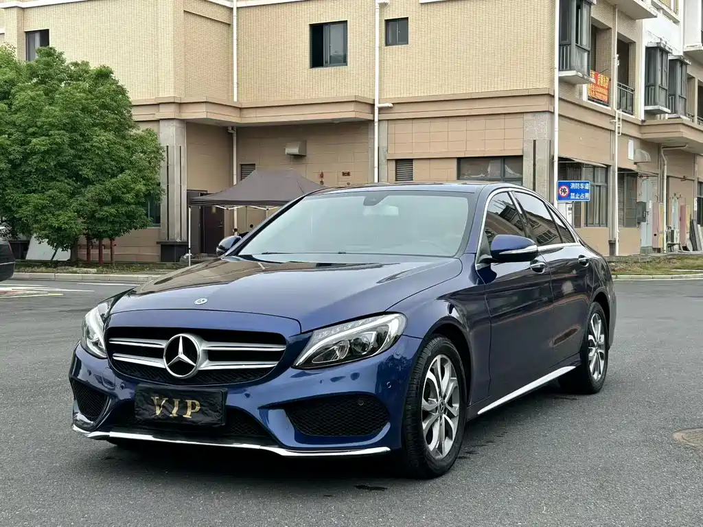Mercedes-Benz C-Class 2018