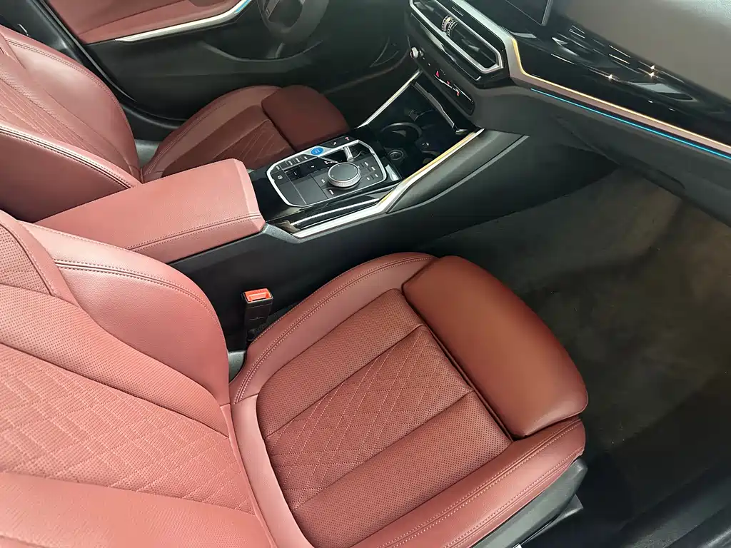 BMW i3 — миниатюра 12