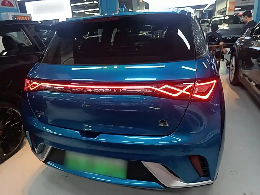 BYD Dolphin — миниатюра 6