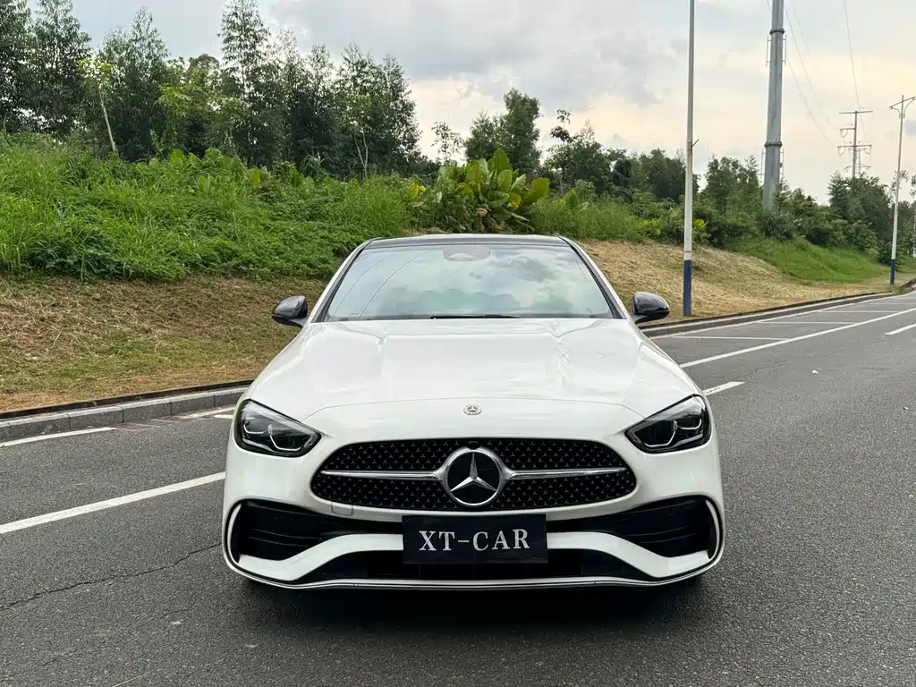 Mercedes-Benz C-Class — миниатюра 2