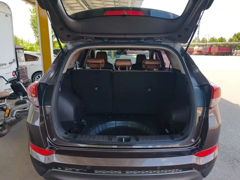 Hyundai Tucson — миниатюра 19