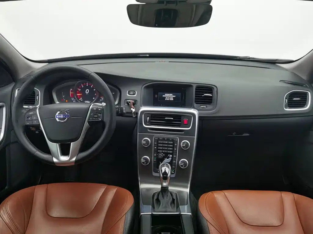 Volvo V60 — миниатюра 5