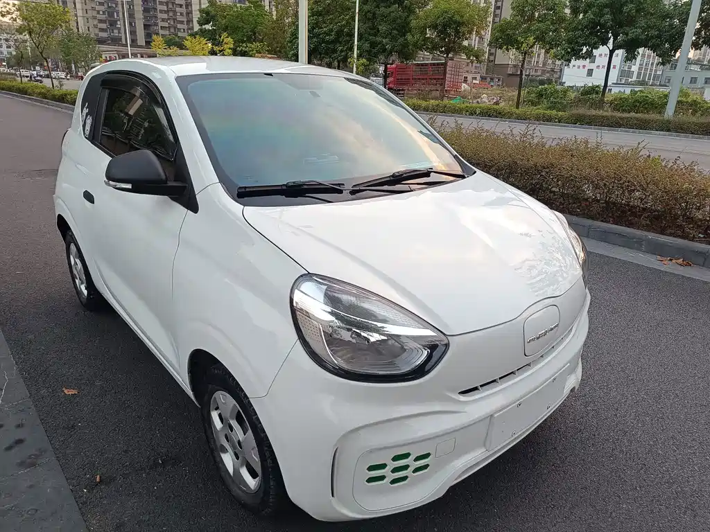Roewe Clever — миниатюра 3
