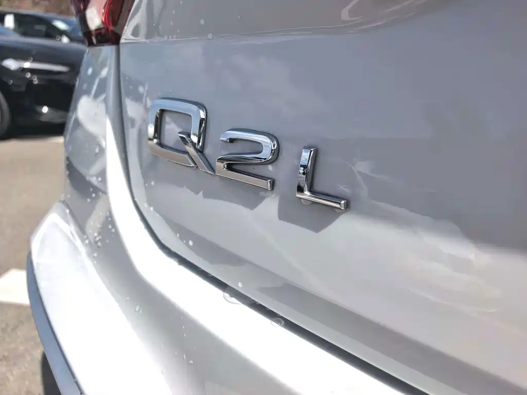 Audi Q2L — миниатюра 21