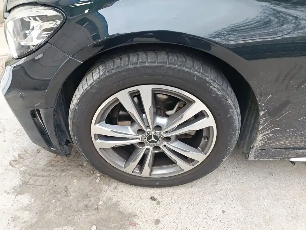 Mercedes-Benz C-Class — миниатюра 25