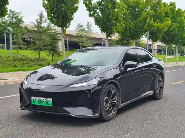 2025 Deepal SL03