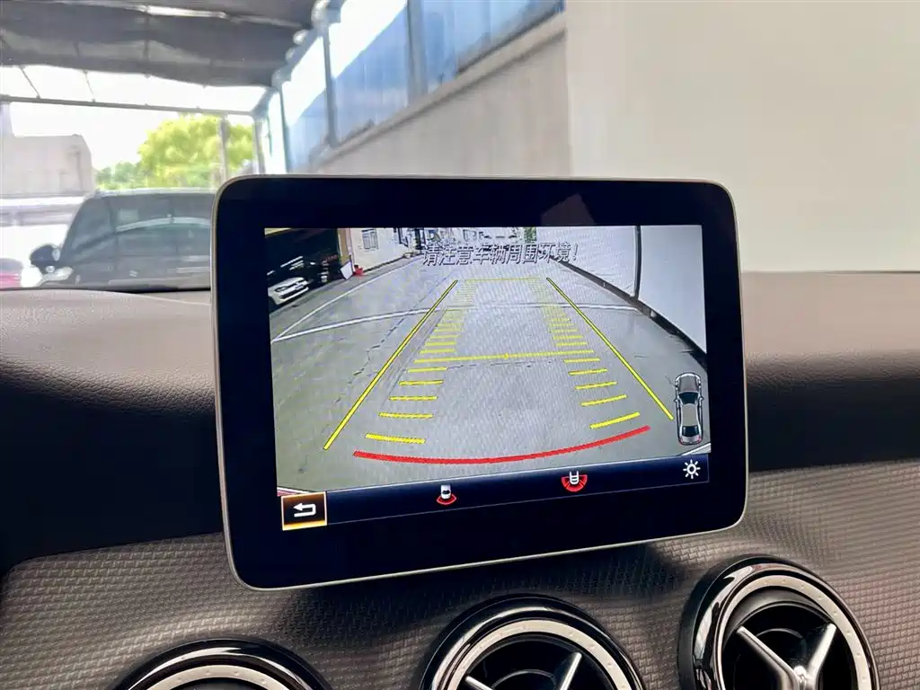 Mercedes-Benz GLA 2019 GLA 200