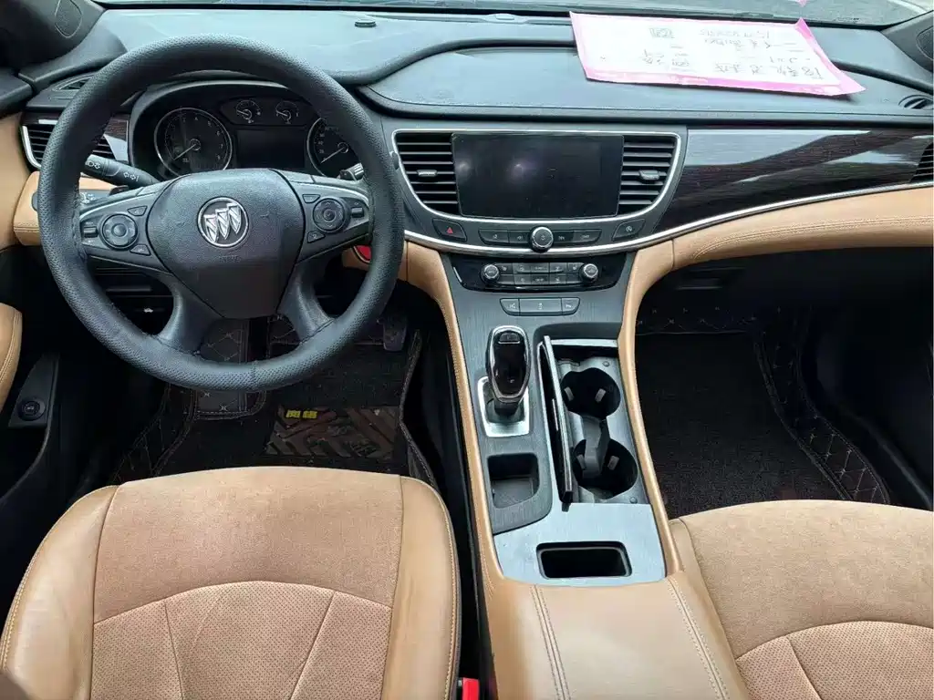 Buick LaCrosse — миниатюра 5