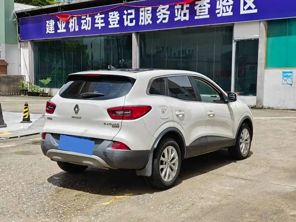 Renault Kadjar — миниатюра 9