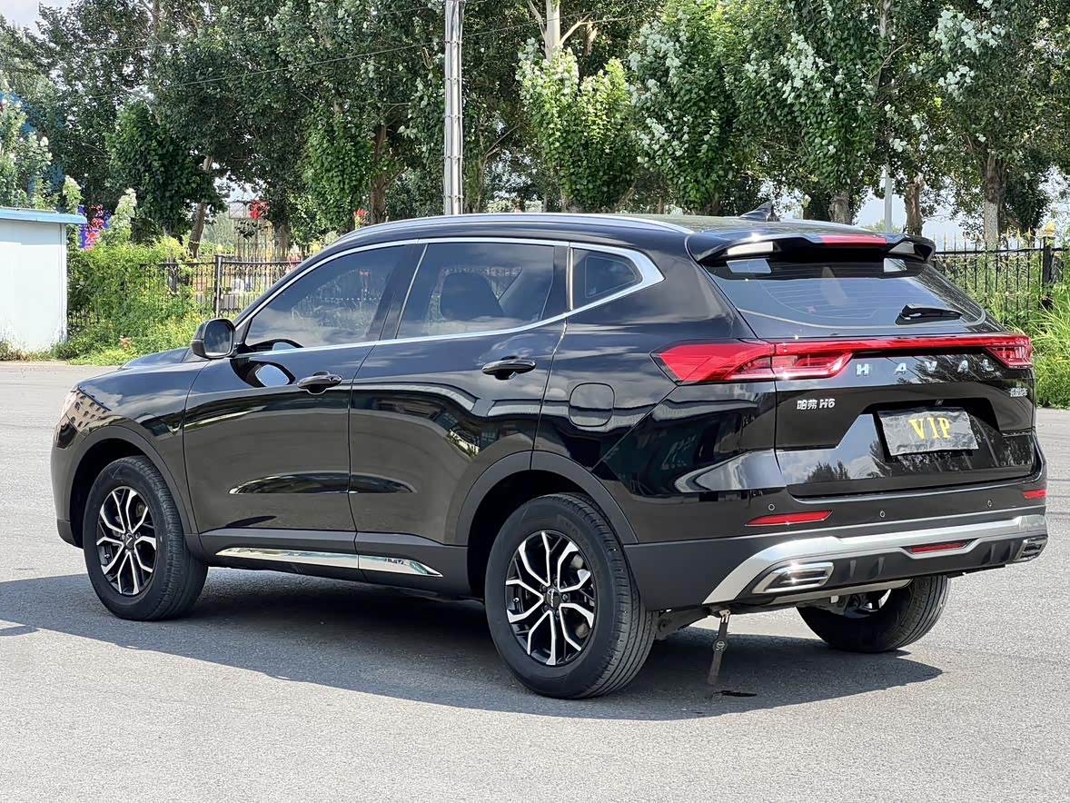 Haval Haval H6 1.5 л 2022 г. Чёрный, пробег 25000 км